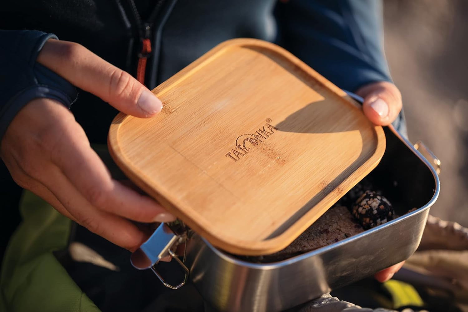 Cutie de prânz din oțel inoxidabil Tatonka Cutie de prânz I Bamboo (800 ml / 1000ml) - Cutie de pâine cu capac din bambus și capac oscilant - incasabil, non-toxic, lavabil în mașina de spălat vase, fără plastic și fără BPA Cutii depozitare alimente Naty Shop