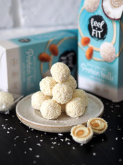 Praliny kokosowe bez cukru z migdałami, Feel FIT, bez dodatku cukru, 17% białka, 63 g