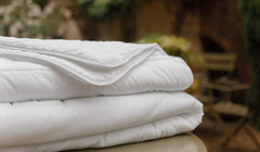 COLAS NORMAND - Ekologiczna kołdra - ciepła - 240 X 220 cm - koperta i wypełnienie z butelek pochodzących z recyklingu - miękka, jedwabista i wygodna - staranne wykonanie Kołdry i kołdry Naty Shop