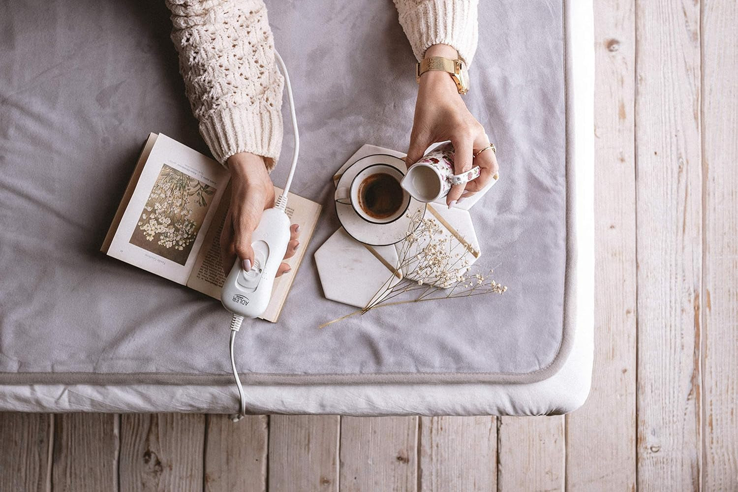 ADLER AD-7425 Single, poliester, culoare perla, 150 X 80 Cm Plapumi si pilote Naty Shop