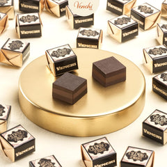 Venchi - Cremino Extra Black Chocolate - Ciemna czekolada z pastą migdałową i „piemonckimi leśnymi orzechami ChOG”, 1 kg, bezglutenowa, bez barwników i bez konserwantów