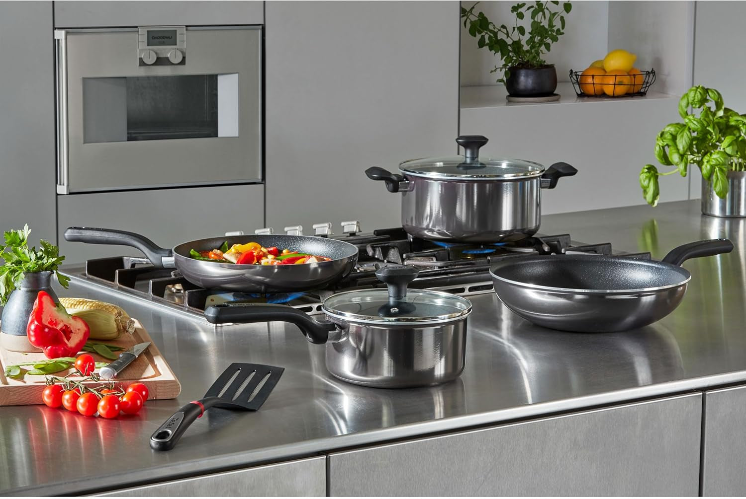 Tefal D52606 Resist, acoperire antiaderentă din titan Oale si Tigai Naty Shop