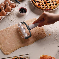 - 68802 - Küchenrollkissen, Tupfwalze, Nudelrolle, Verhindert Blasen im Teig, Ergonomischer Griff, 100% Abnehmbar, Spülmaschinenfest, Polipropylen, bez BPA, 12x19,5 cm