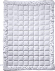 Plapumă Billerbeck Jasmin Superlight - plapumă de vară - 135 X 200 Cm - plapumă din bumbac, plapumă răcoritoare - 90 % viscoză (bambus) 10 % poliester (airsoft), alb Plapumi si pilote Naty Shop Titlu implicit