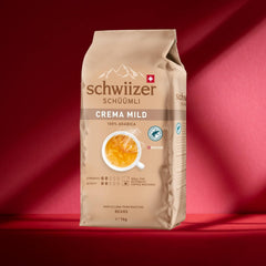 Schwiizer Schüümli Crema Mild, boabe de cafea 100% Arabica fine, armonioase și blânde, ideale pentru espressoare automate, tărie 2/5, prăjire ușoară, Rainforest Alliance, 1kg