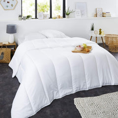 SWEET NIGHT - Plapumă de vară 220G/M² | 140X200 Cm | Subțire și ușoară | Moale și confortabilă | Lavabilă | Plapumă 100% microfibră Plapumi si pilote Naty Shop 140X200 Cm