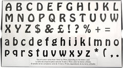 106M001 Forme de biscuiți Jem Alphabet pentru decorarea torturilor și a torturilor din zahăr, asortate, plastic, fildeș, 2 x 2 x 2 cm, set de 64 de piese