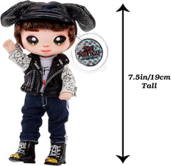 Na Na Na Surprise 2 w 1 Soft Modepuppe & Metallic Purse Glam Serie - Sammlerpuppe - Boy-Puppe z Braunen Haaren und Mütze z Hunde-Ohren und einer Welpen Tasche - Maxwell Dane