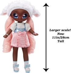 Nie dotyczy! Nie dotyczy! Nie dotyczy! SurpriseTeens Modepuppe - Sammlerpuppe - 28 cm miękki Stoffpuppe, inspirowany owcą - Z różowymi włosami - Lila Lamb