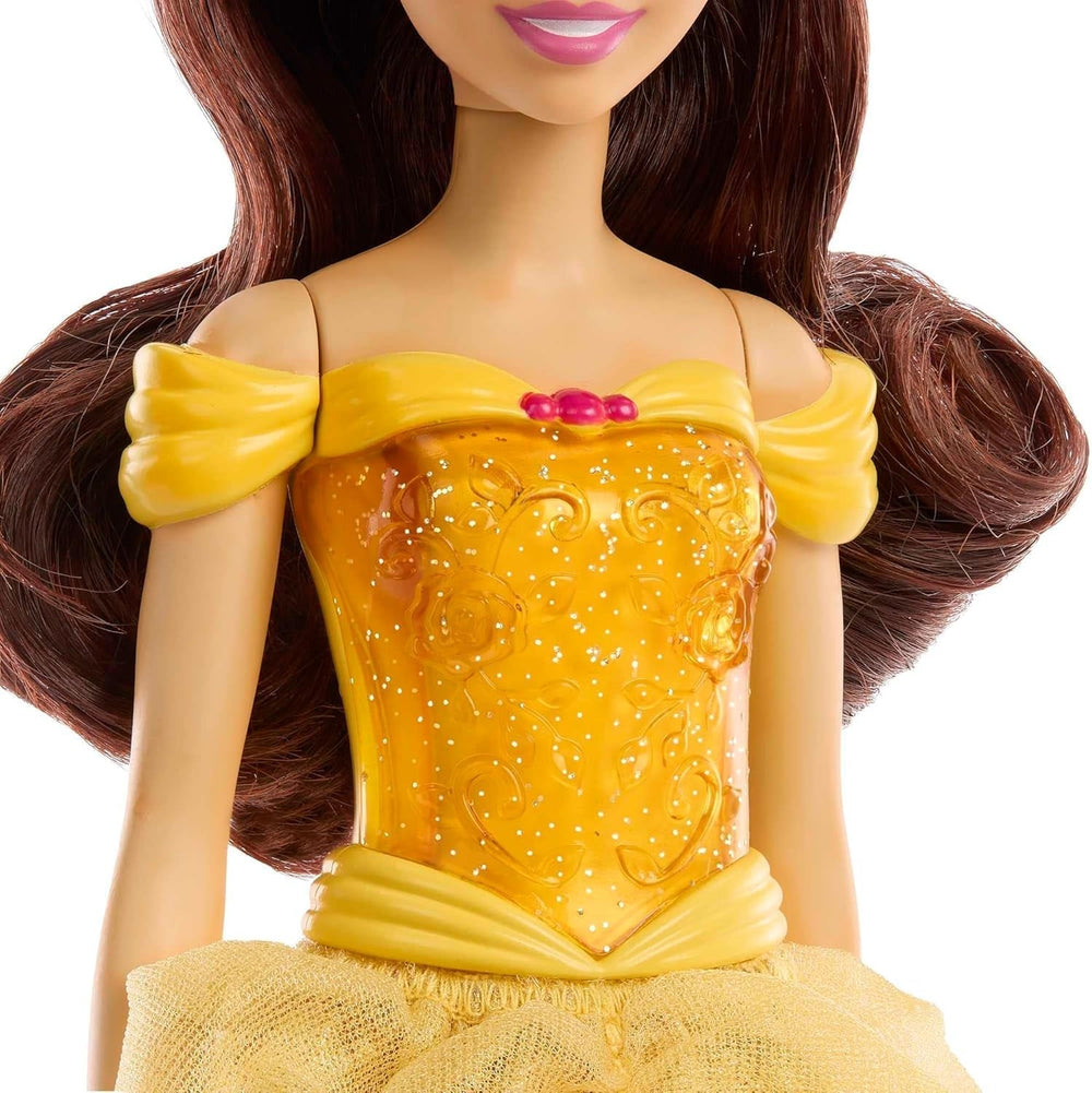 Mattel Disney Princess Toy, păpușă mobilă Belle Fashion cu haine strălucitoare și accesorii, inspirată de filmul Disney, cadou pentru copii, HLW11 Papusi Naty Shop