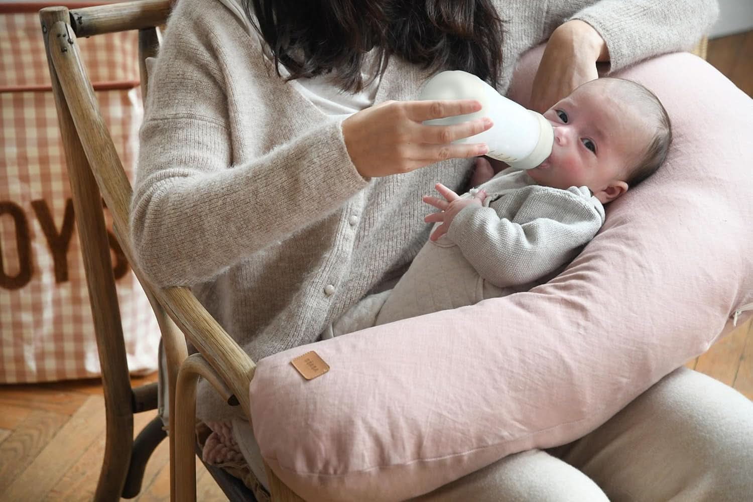BÉABA, Big Flopsy, wielofunkcyjna poduszka do karmienia piersią. Akcesoria Żywność i karmienie piersią Sklep Bebe Naty