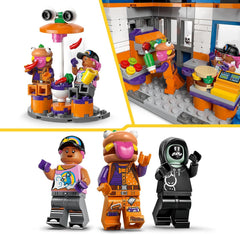 LEGO Fortnite Durrr Burger Restaurant - Gaming Spielzeug mit Strandbomber, Beefboss, Schmierfink und EIN Skelett Minifiguren - Sammelbares Gamer Geschenk für Jungen und Mädchen ab 10 Jahren - 77076