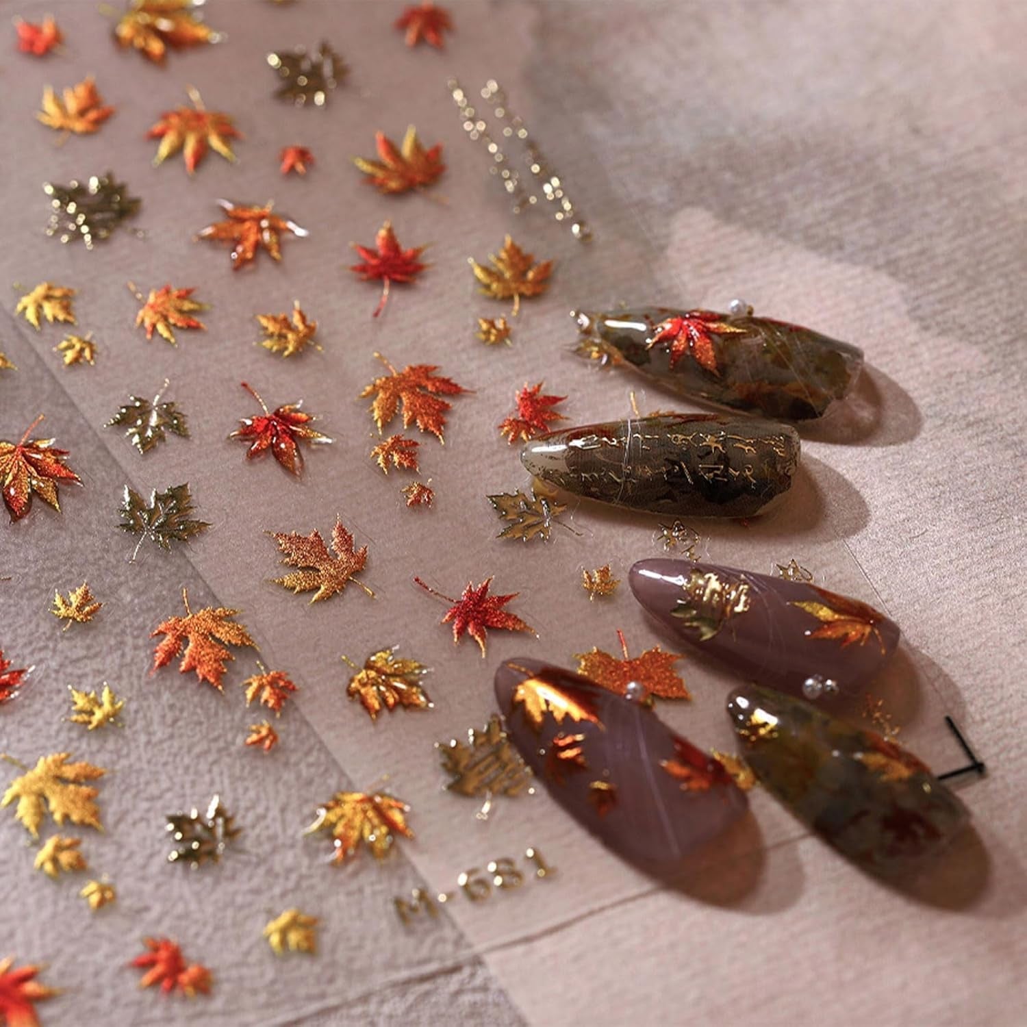 JMEOWIO 3D Nagelsticker Herbst Nail Art Sticker Selbstklebend Nagelaufkleber 5D Stereoskopisch Ahornblatt Erntedankfest Dekoration Nageldesign Zubehör 1 Blatt