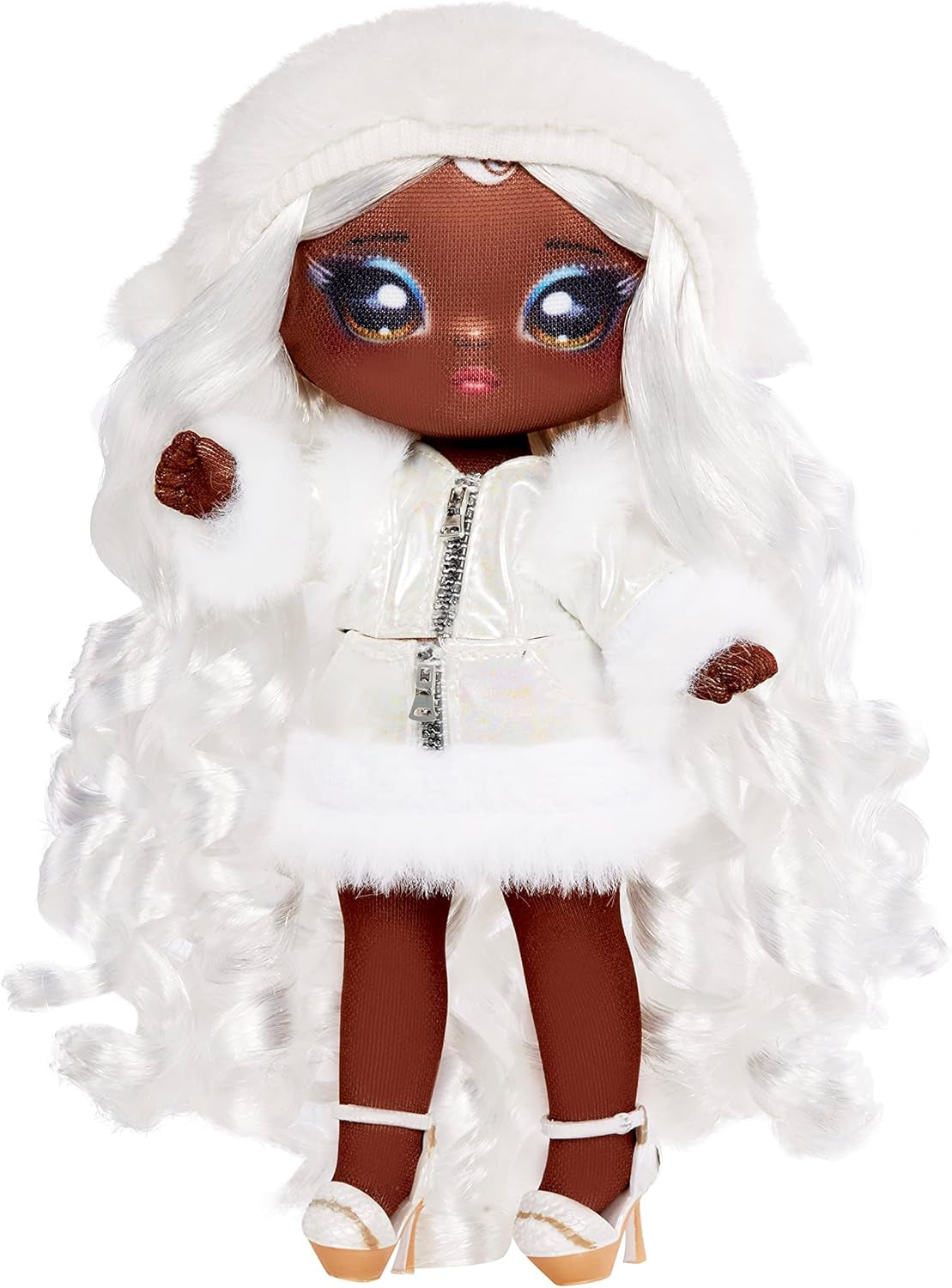 Nie dotyczy! Nie dotyczy! Nie dotyczy! Seria SurpriseCozy – Evie VON HOO – Schneeule Modepuppe aus softe Plüsch mit weissen Haaren, Mütze, Outfit und Flauschiger Anhäntagetasche – Tolles Geschenk für Kinder ab 5 Jahren 119357EUC