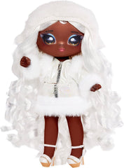 Nie dotyczy! Nie dotyczy! Nie dotyczy! Seria SurpriseCozy – Evie VON HOO – Schneeule Modepuppe aus softe Plüsch mit weissen Haaren, Mütze, Outfit und Flauschiger Anhäntagetasche – Tolles Geschenk für Kinder ab 5 Jahren 119357EUC