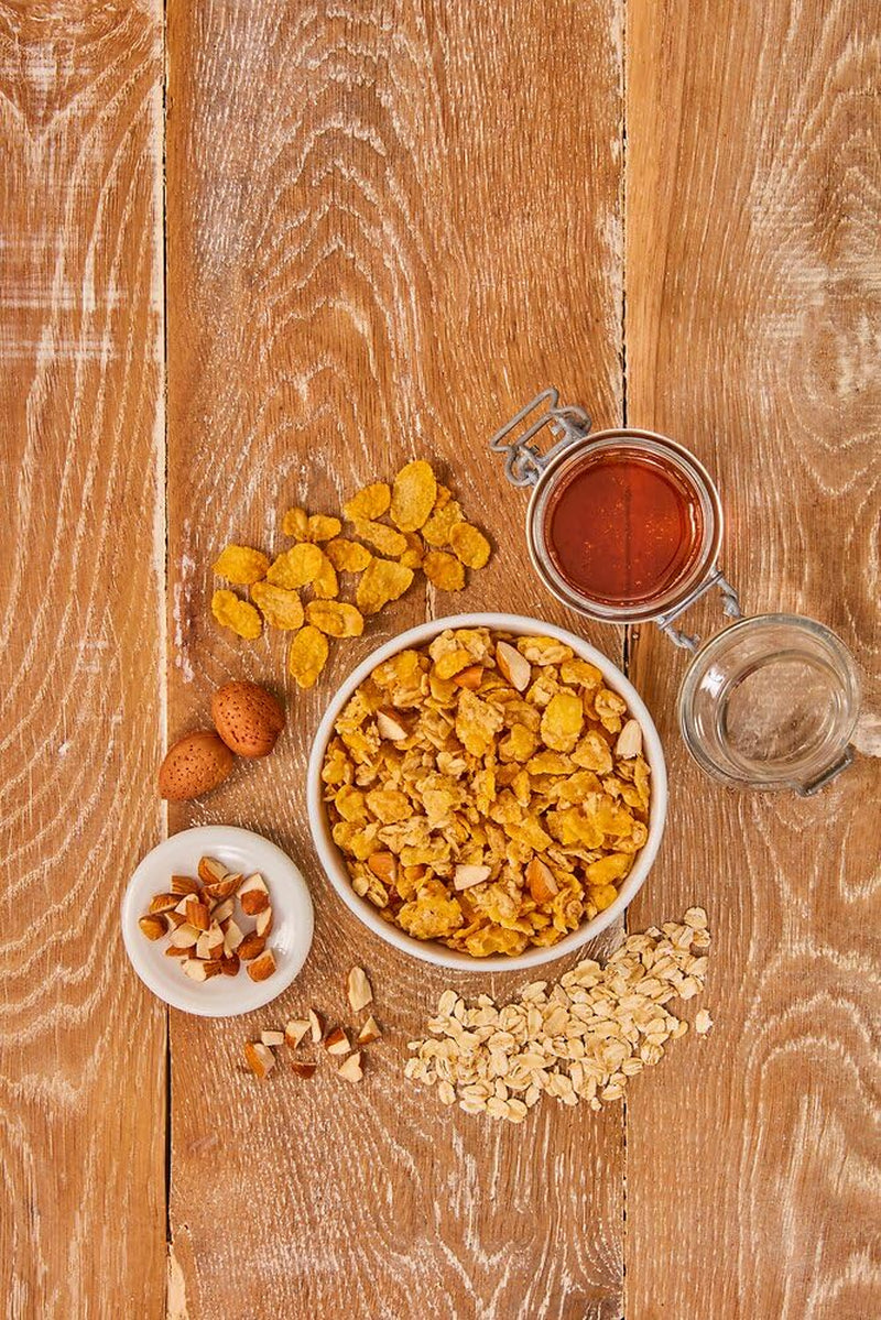 Dr. Oetker Vitalis Crunchy Flakes: Chrupiące musli z płatkami kukurydzianymi i kawałkami migdałów, opakowanie 5 szt. (5 x 600g)