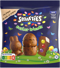 NESTLÉ SMARTIES Easter Friends, figurki o tematyce wielkanocnej, wykonane z delikatnej mlecznej czekolady z kremowym nadzieniem i kolorowych mini soczewicy z czekoladą SMARTIES, 1 opakowanie (1 x 65g)