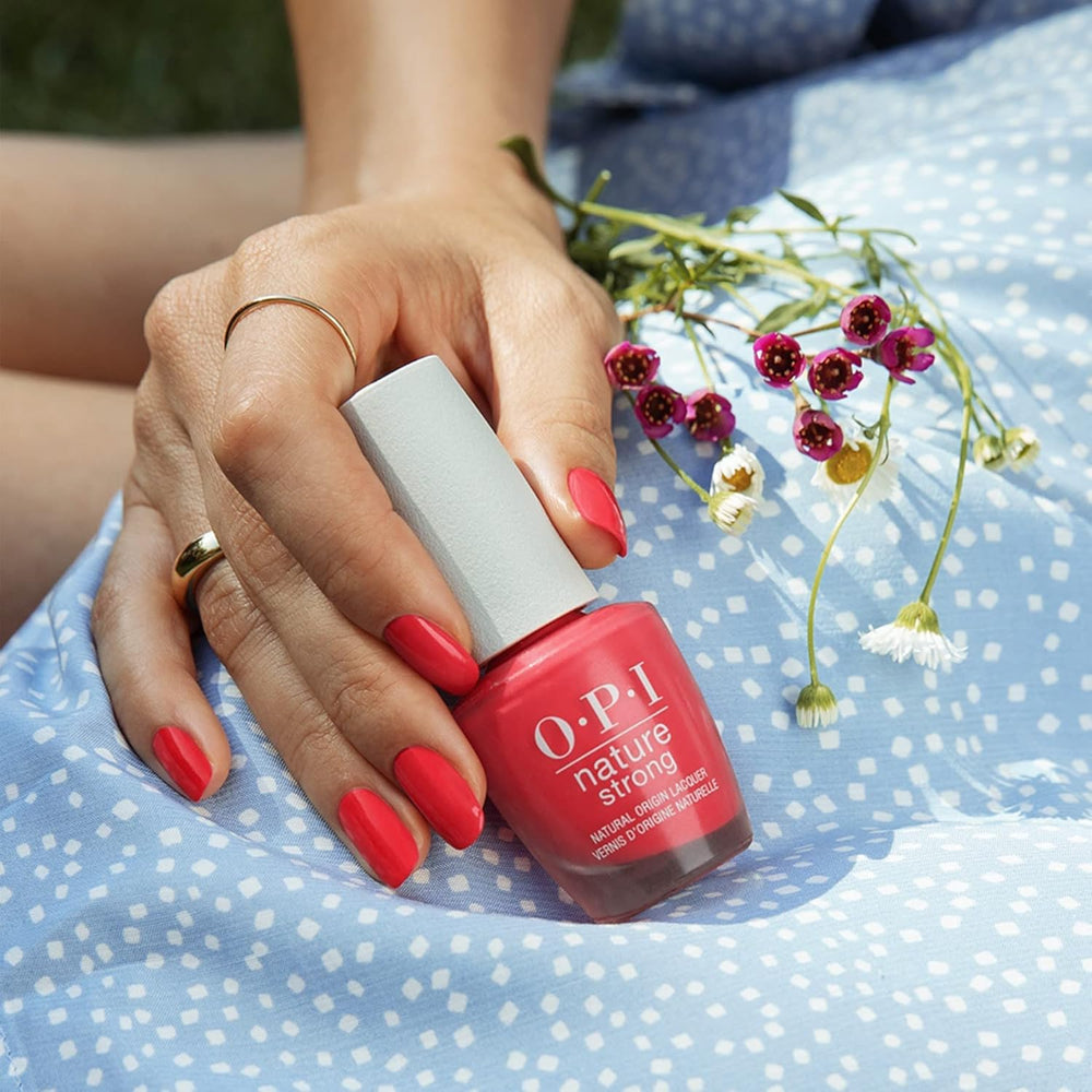 OPI Nature Strong Red and Orange Shades - długotrwały lakier do paznokci o innowacyjnej wegańskiej formule zawierającej naturalne składniki - dla jasnych paznokci