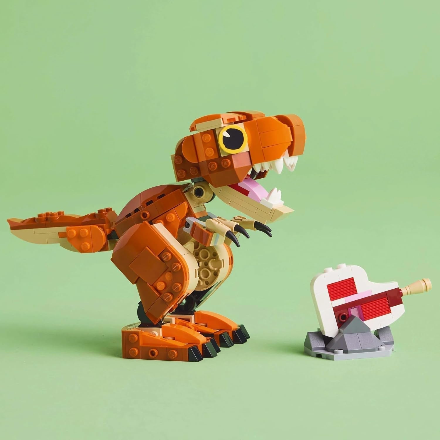 LEGO Jurassic World Little Eatie: zabawka do budowania T.Rex dla chłopców i dziewcząt 7-letni zestaw do budowania dinozaurów Model prezentowy dla dzieci z ruchomymi ustami, głową i ogonem 76967 Zestawy do budowania Besuche den LEGO-Store