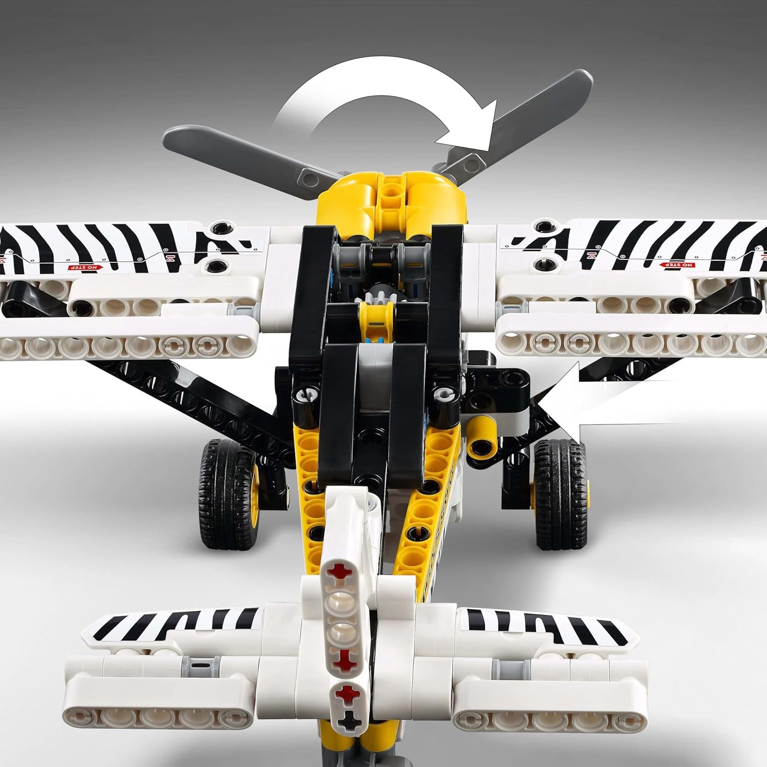 LEGO Technic Zabawka do budowania samolotu ze śmigłem dla dzieci Prezent dla chłopców i dziewcząt 8-letni 4-cylindrowy silnik tłokowy z obracającym się śmigłem Model samolotu 42198 Zestawy do budowania Besuche den LEGO-Store