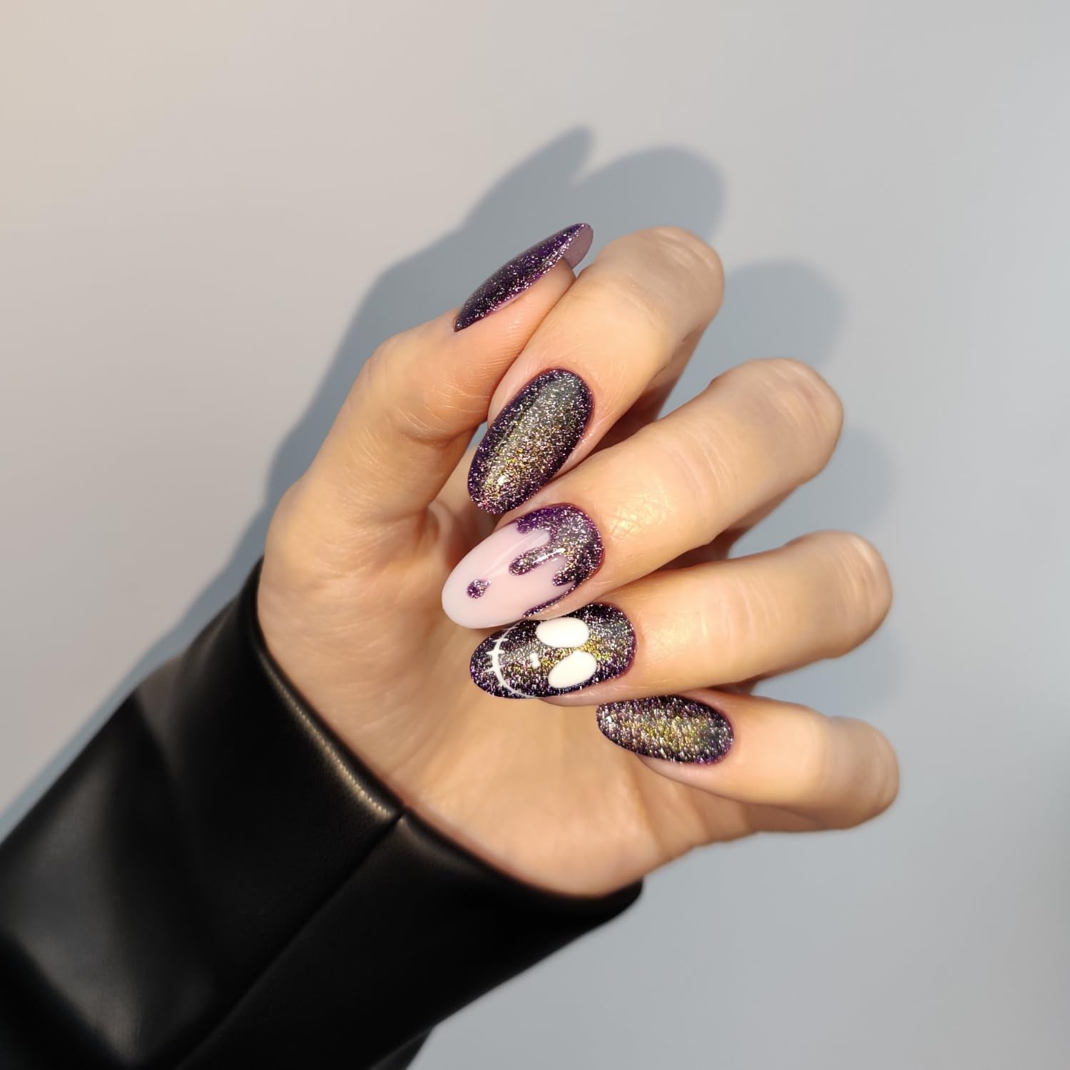 Lakier UV do paznokci Semilac 825 Cyber ​​Violet 7 ml