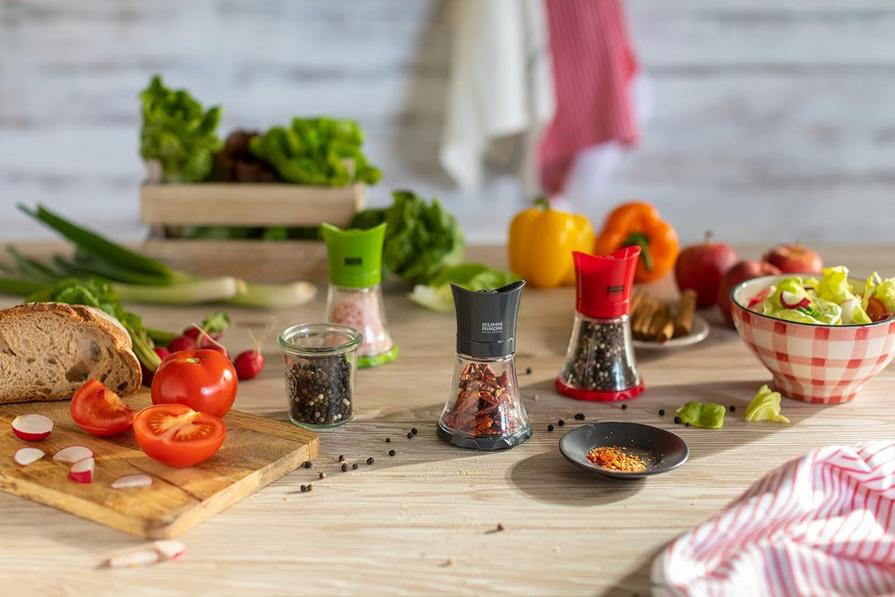 Młynek do przypraw KUHN RIKON Mini (zielony), tworzywo sztuczne, 12 X 12 X 8 cm Młynki i krajalnice Naty Shop