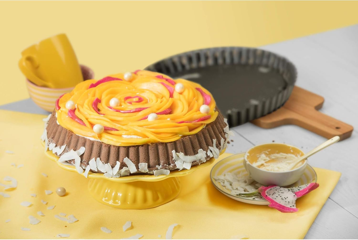 ORIGINAL KAISER Classic Obstbodenform 28 Cm, Obstkuchenform, Gleichmäßige Bräunung & Classic Mini Torteletts 6 Stück, Tartelette Förmchen 10 Cm, Tarteform Klein, Tortelettförmchen Antihaftbeschichtet Matrite si tavi pentru copt Naty Shop