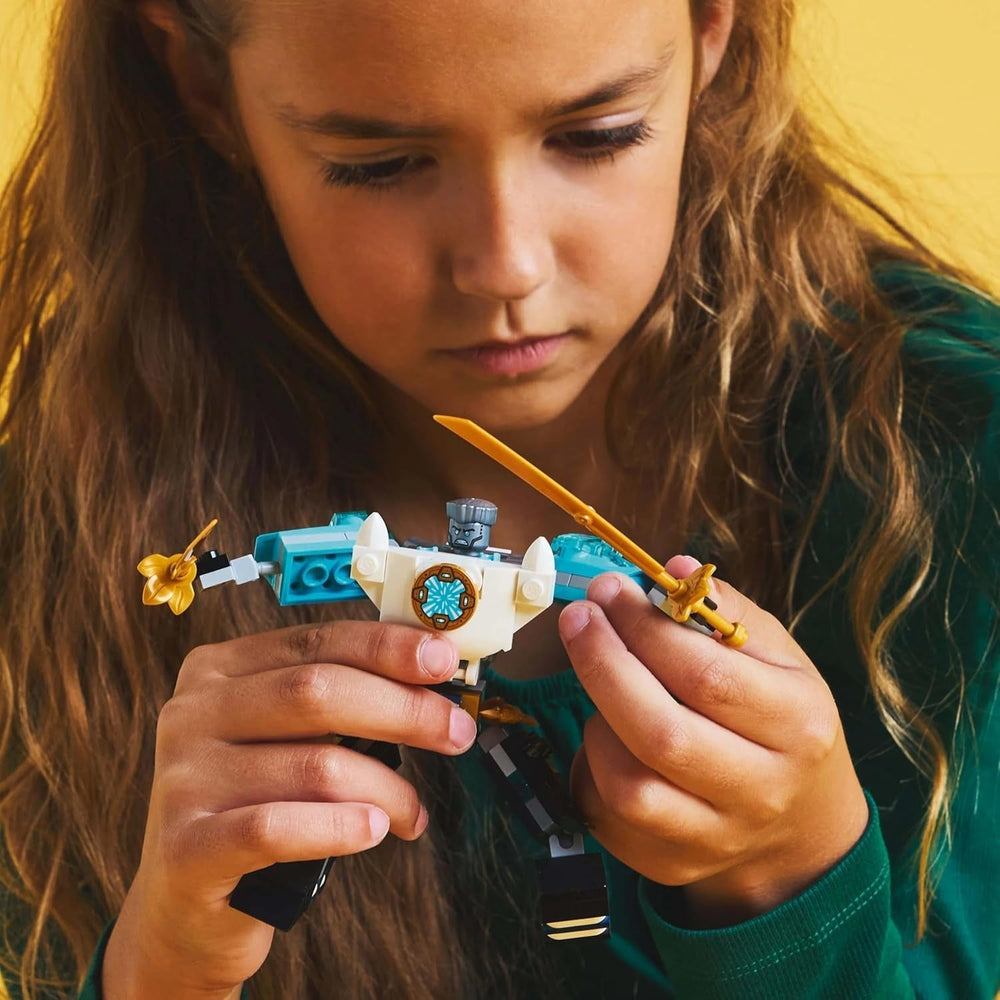 LEGO NINJAGO Mech akcji Zane’a — zabawka ninja z 3 minifigurkami do odgrywania ról — Mały zestaw do budowania i zabawy dla dzieci — Pomysł na prezent dla chłopców i dziewcząt od 6 lat 71827 Zestawy do budowania Besuche den LEGO-Store