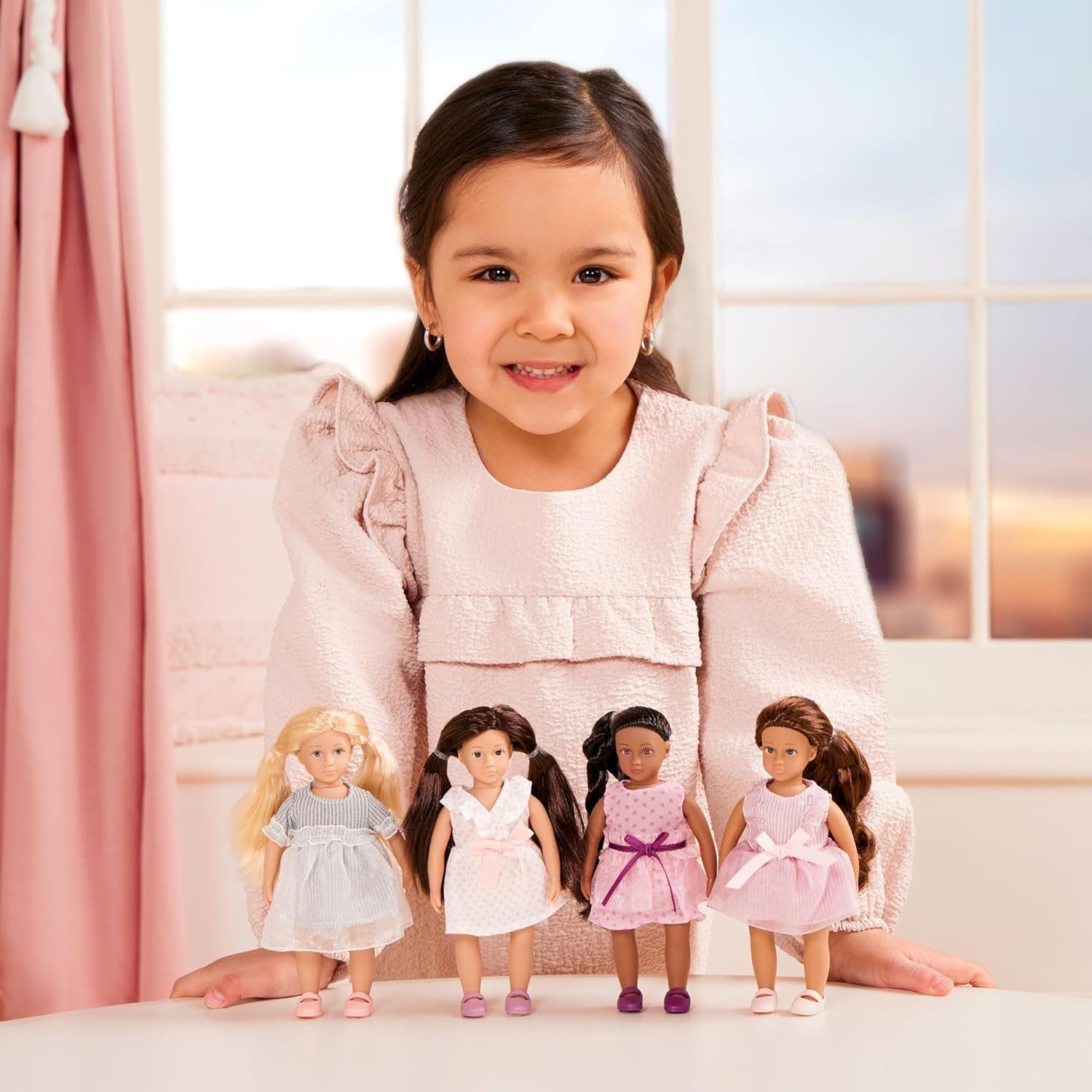 Lori - Mode-Freunde: Nina, Amaya, Chen & Flora - 4 Mini-Puppen - 15 cm Modepuppen - Kleider & Schuhe - Spielzeug für Kinder - 3 Jahre +