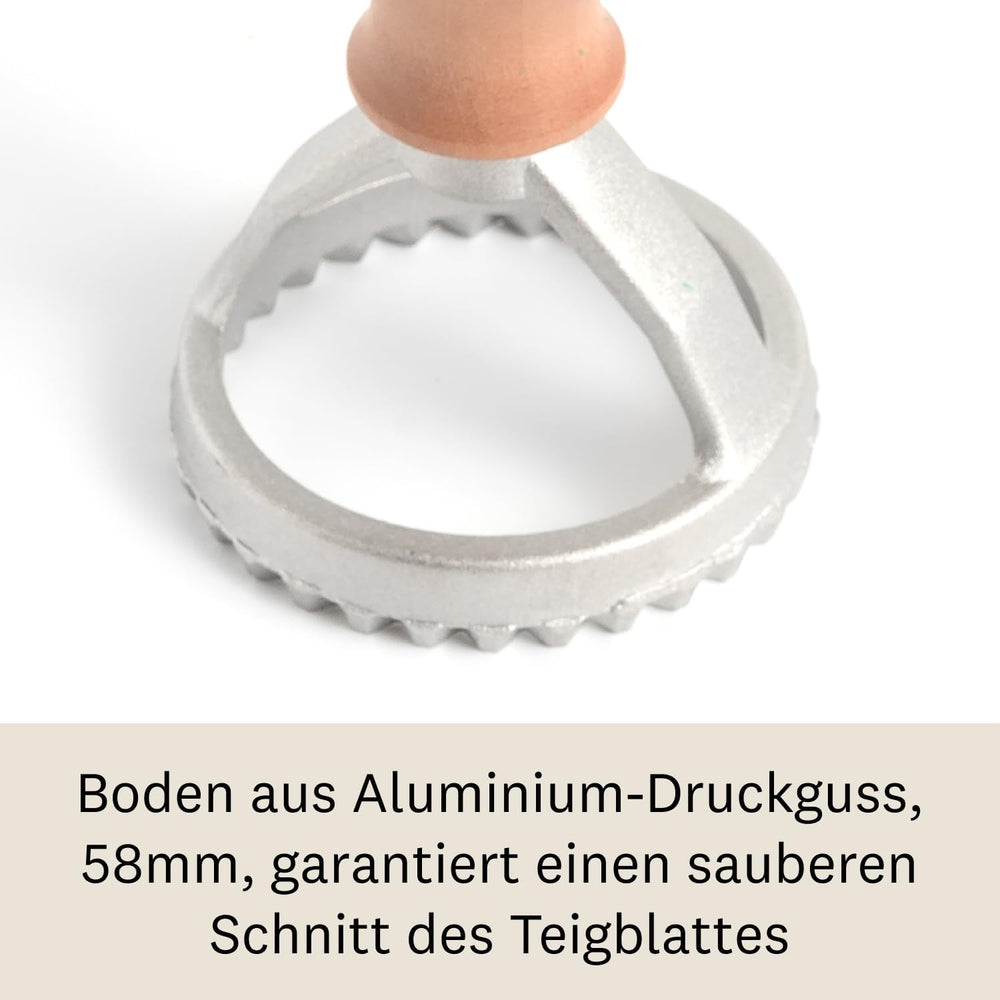 MARCATO Formă de ravioli și fursecuri, Aparat de ravioli, Forme de fursecuri, Lemn masiv și aluminiu turnat, Fabricat în Italia, Ștampilă rotundă de 58 mm