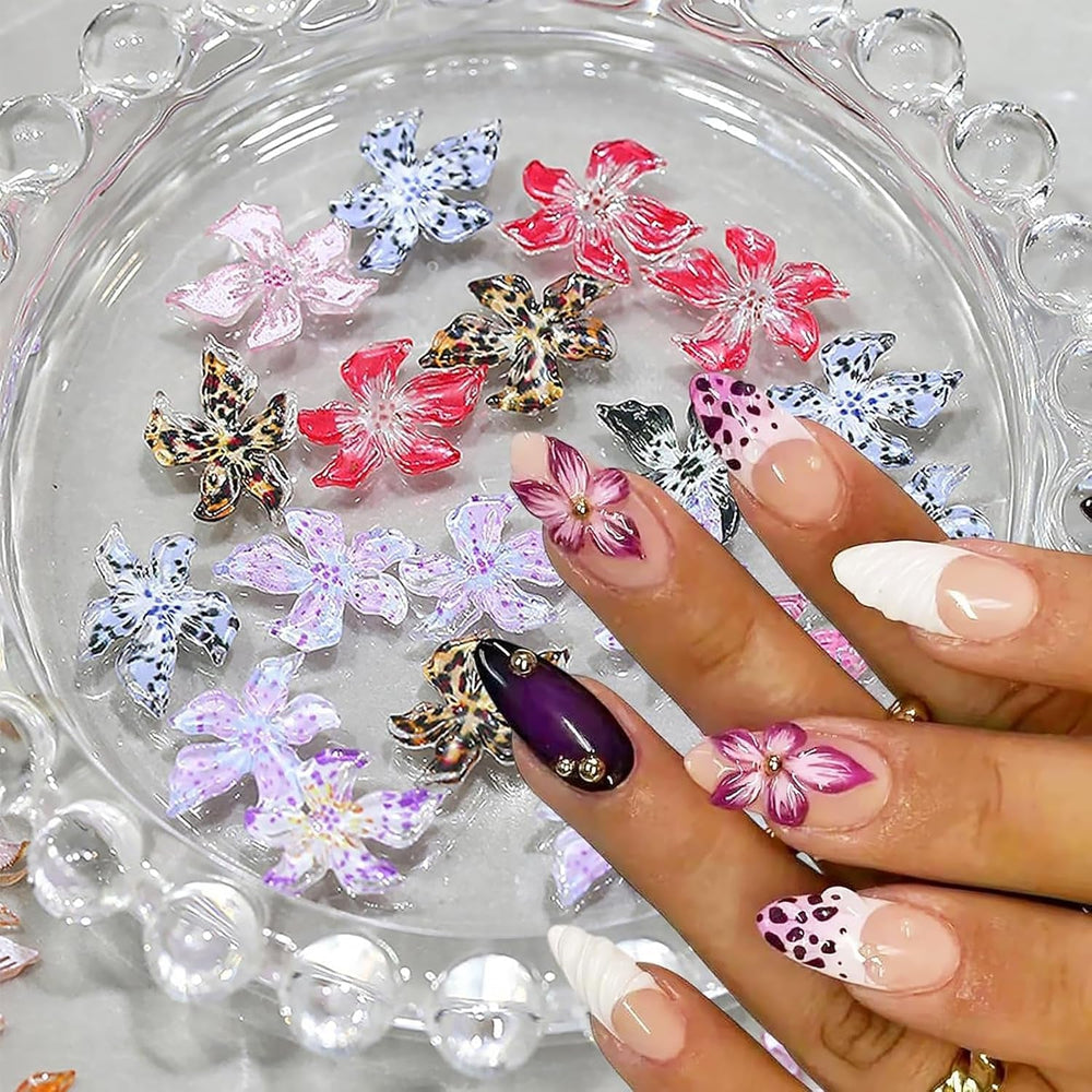 50 de bucăți de pandantive pentru unghii cu flori 3D, artă pentru unghii cu gel 3D, pandantive pentru unghii, bijuterii colorate de vară, accesorii pentru unghii DIY, cristale flori de hibiscus în relief, artă pentru unghii cu gradient pentru femei