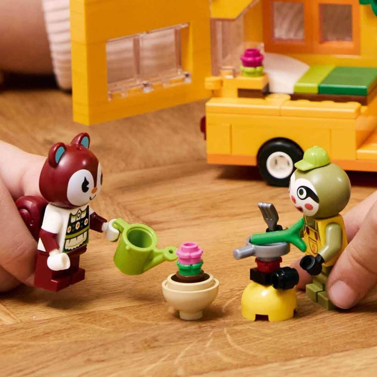 LEGO Animal Crossing Przyczepa i ogród Gerda do odgrywania ról Zestaw samochodzik dla dzieci w wieku 7 lat dla dziewcząt i chłopców Prezent Gra wideo Zabawka z figurkami zwierząt 77054 Zestawy do budowania Besuche den LEGO-Store