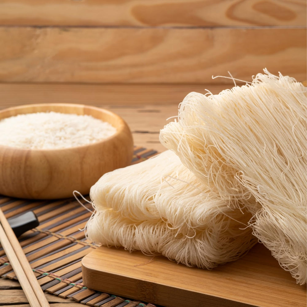 BAMBUSOWE DRZEWO - Makaron Ryżowy Bun Bo Hue - (1 X 400 G)