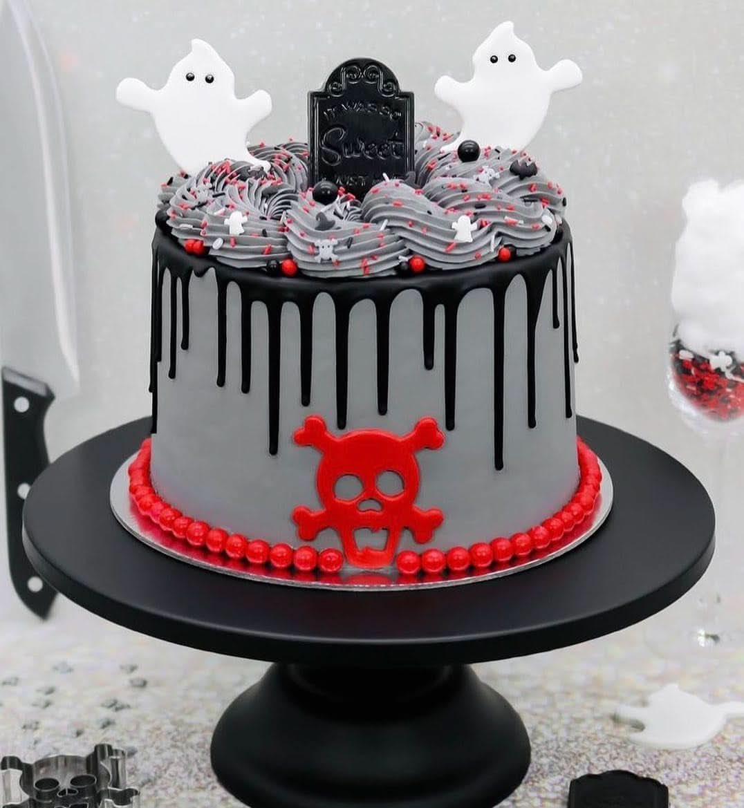 Super Drip Black Cake Glaze Cake Melts Chocolate 300 grame Glazuri si Decor Naty Shop