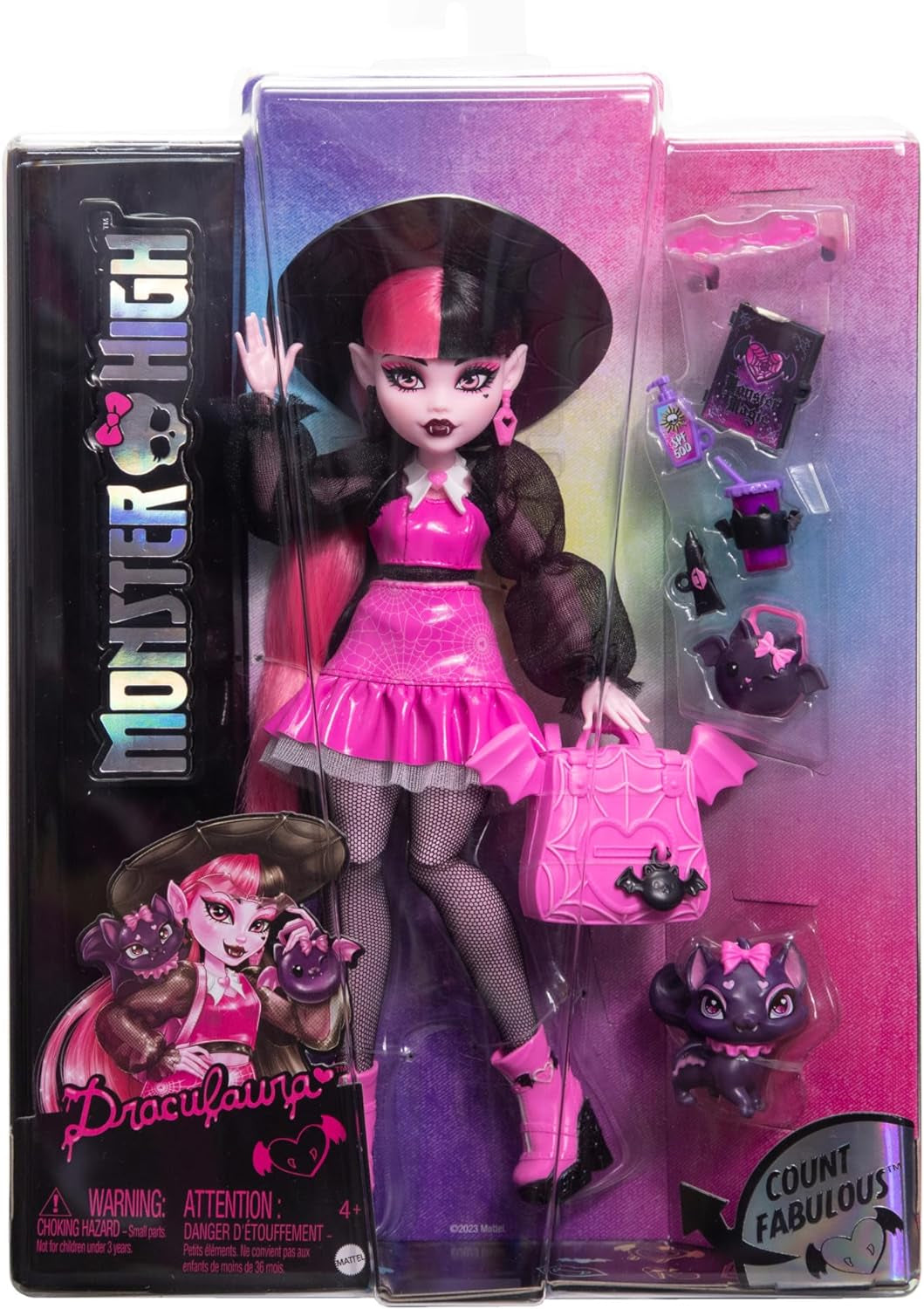Păpușa Monster High Draculaura cu animalul ei de companie, pisica-liliac, Contele Fabulos, și accesorii precum un rucsac, o carte de vrăji, o cutie bento și multe altele, HRP64