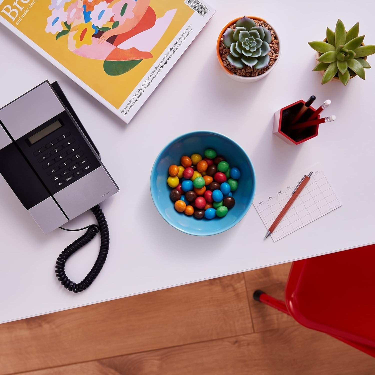 M&M'S Crispy, kawałki czekolady z chrupiącym rdzeniem Naty Shop Chocolate Candies