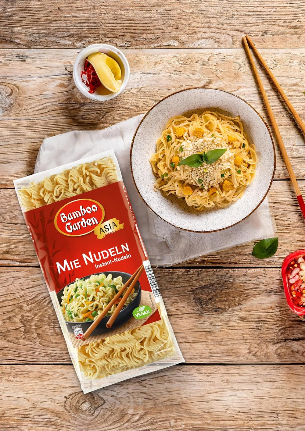 Ogród Bambusowy - Makaron Mie | Makaron błyskawiczny do kuchni azjatyckiej | Idealny do dań z woka lub zup. Weganie | Worek 250g