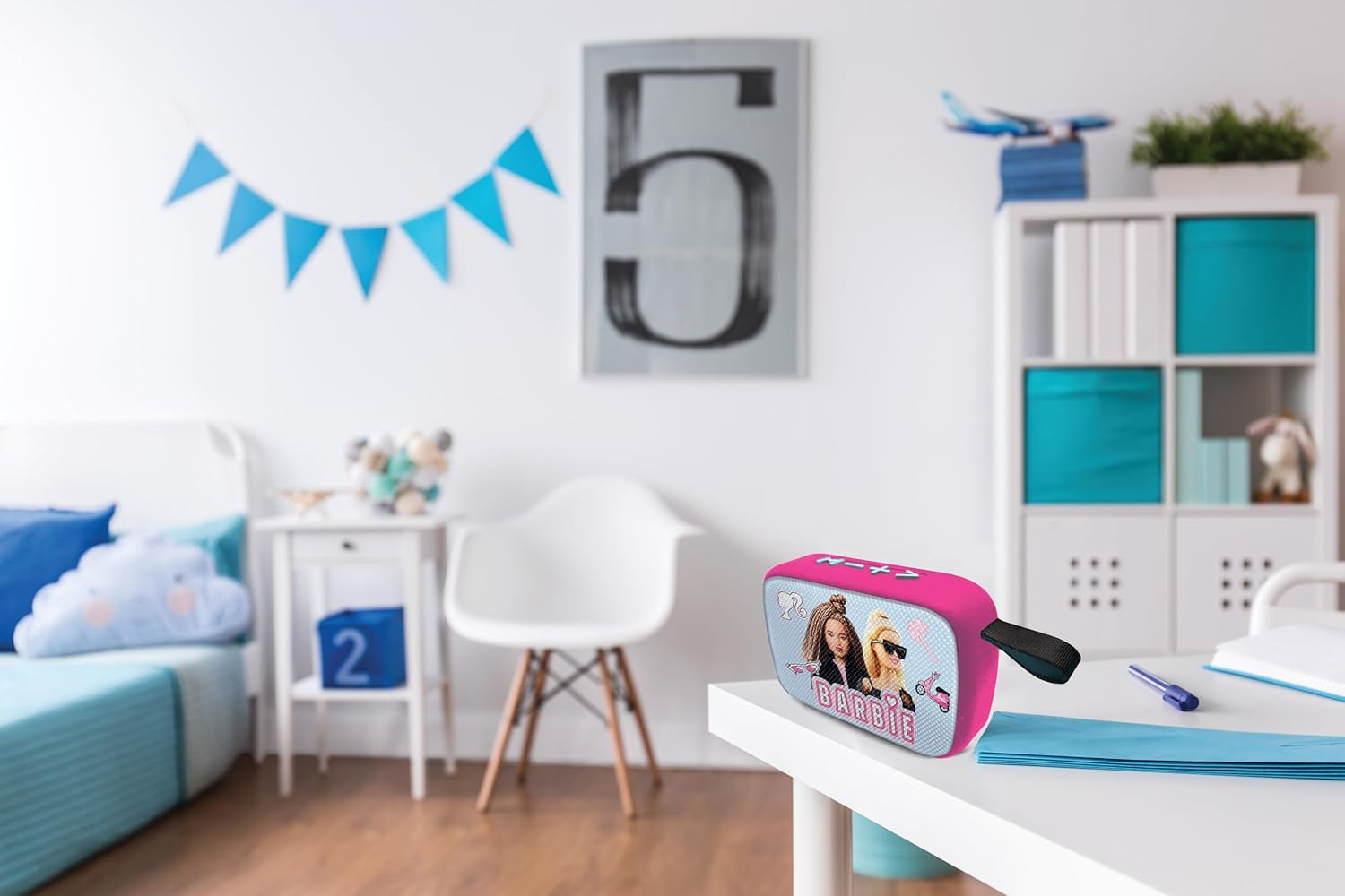 Lexibook Mattel Barbie - Tragbarer Bluetooth-Lautspeaker, kabellos, USB-C, SD/TF-Karte, wiederaufladbarer Akku, blau/rosa, BT018BB