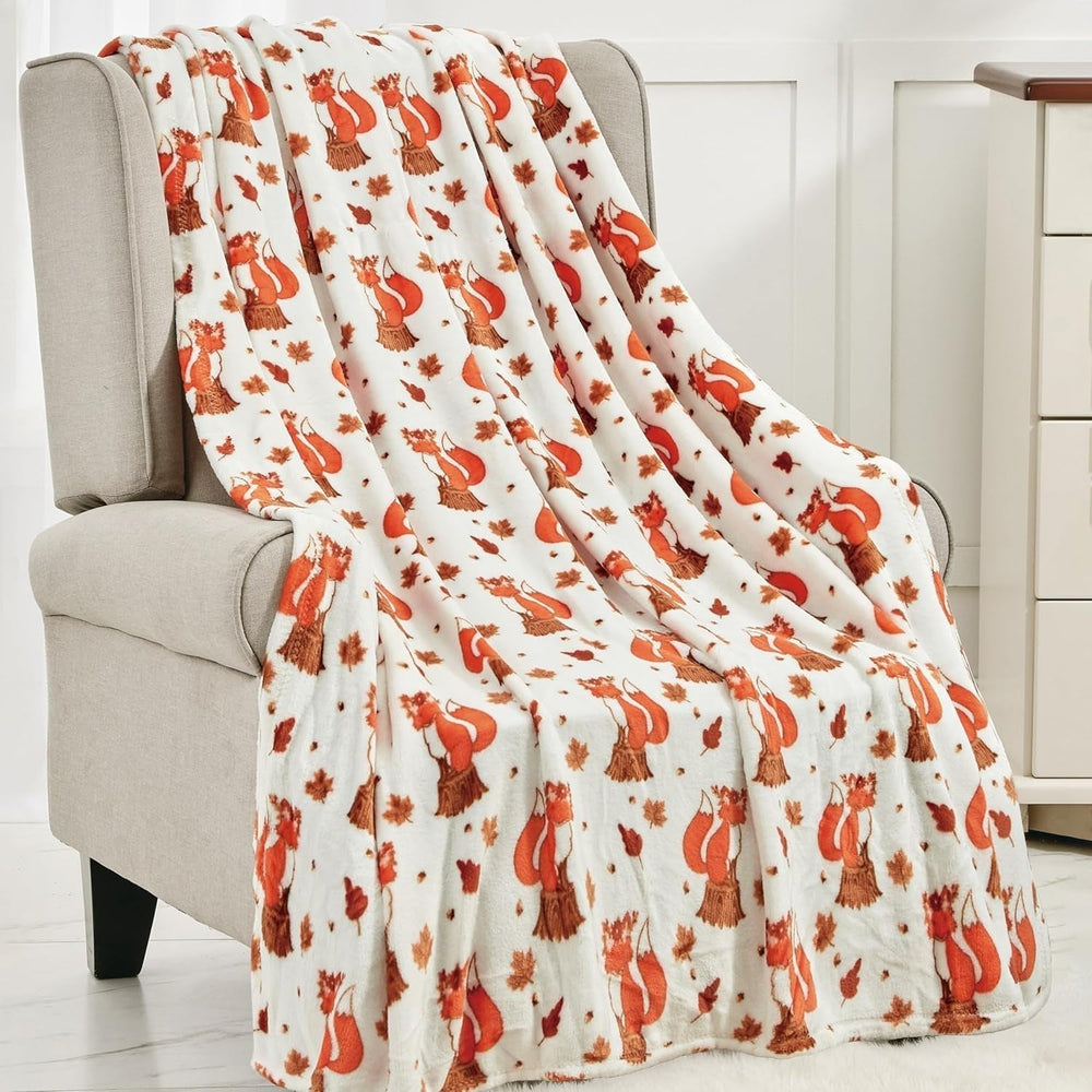 Elegancki, wygodny, lekki koc z motywem Halloween, miękki, przytulny i pluszowy, idealny na relaks w tym upiornym sezonie, 127 x 152,4 cm, łóżka i kołdry z czaszką i kościami Eleganckie etui Vixen 50 x 60