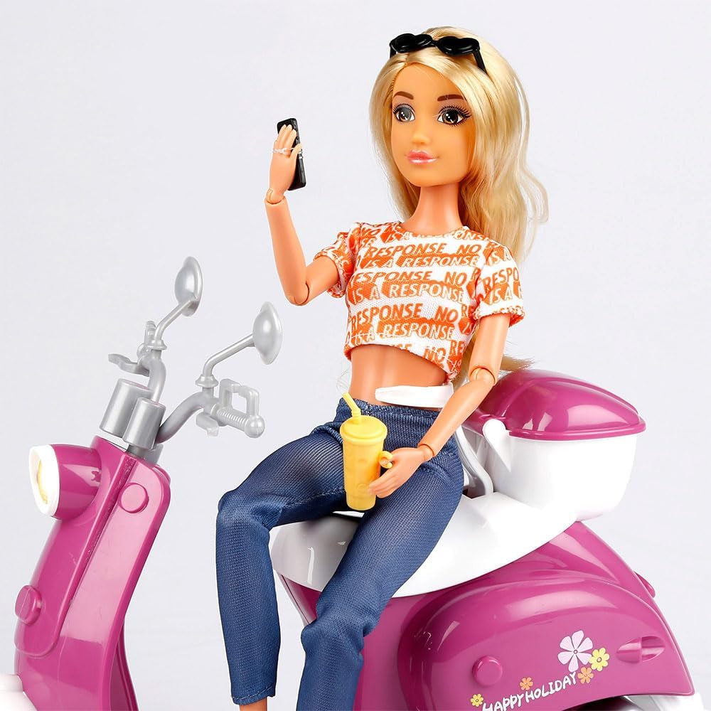 Isabella Gelenkpuppe mit Roller, 30 cm, Motorrad-Spielzeug, w tym akcesoria, Sonnenbrille, Handy, Selfie-Halterung, Helm, Orzeźwienie, Puppen für Mädchen, Geschenke ab 3 Jahren (47812)