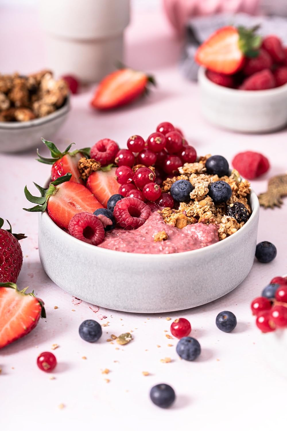 RUF Smoothie Bowl Berry Bunch Owies Przekąska śniadaniowa z jagodami i nasionami Chia, szybka i łatwa w przygotowaniu, wegańska, 1 saszetka x 50g (opakowanie 3 szt.)