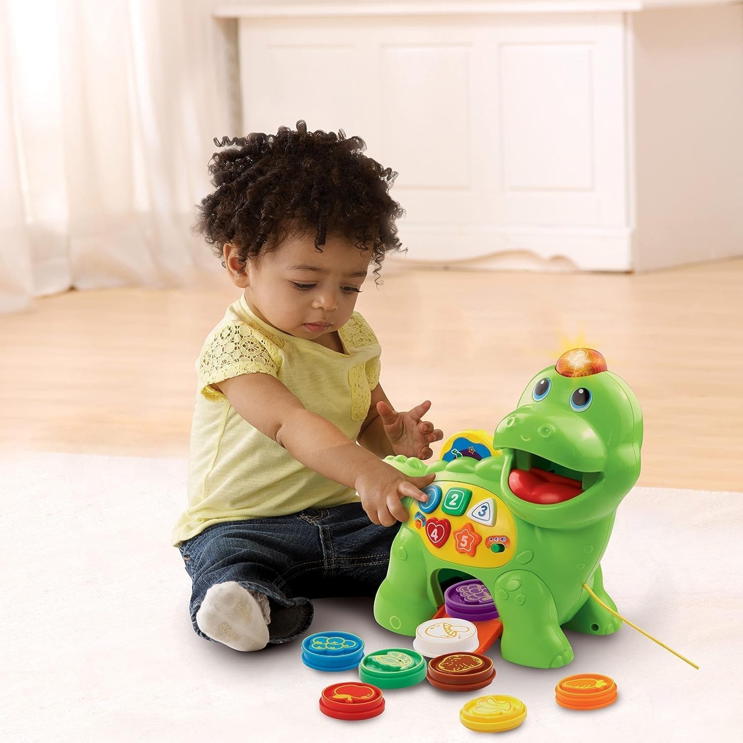 Vtech Baby Feed Me Dino - Dinozaur vorbitor pentru hrănire și învățare, cu cântece, butoane și joc de întrebări - Pentru copii cu vârsta cuprinsă între 12-36 luni Jucarii Bebe Naty Shop