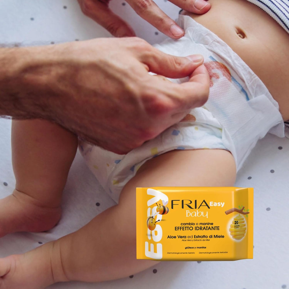 Chusteczki nawilżane Easy Baby z ekstraktem z aloesu i miodu nawilżające skórę, testowane dermatologicznie, opakowanie 20 szt. chusteczek