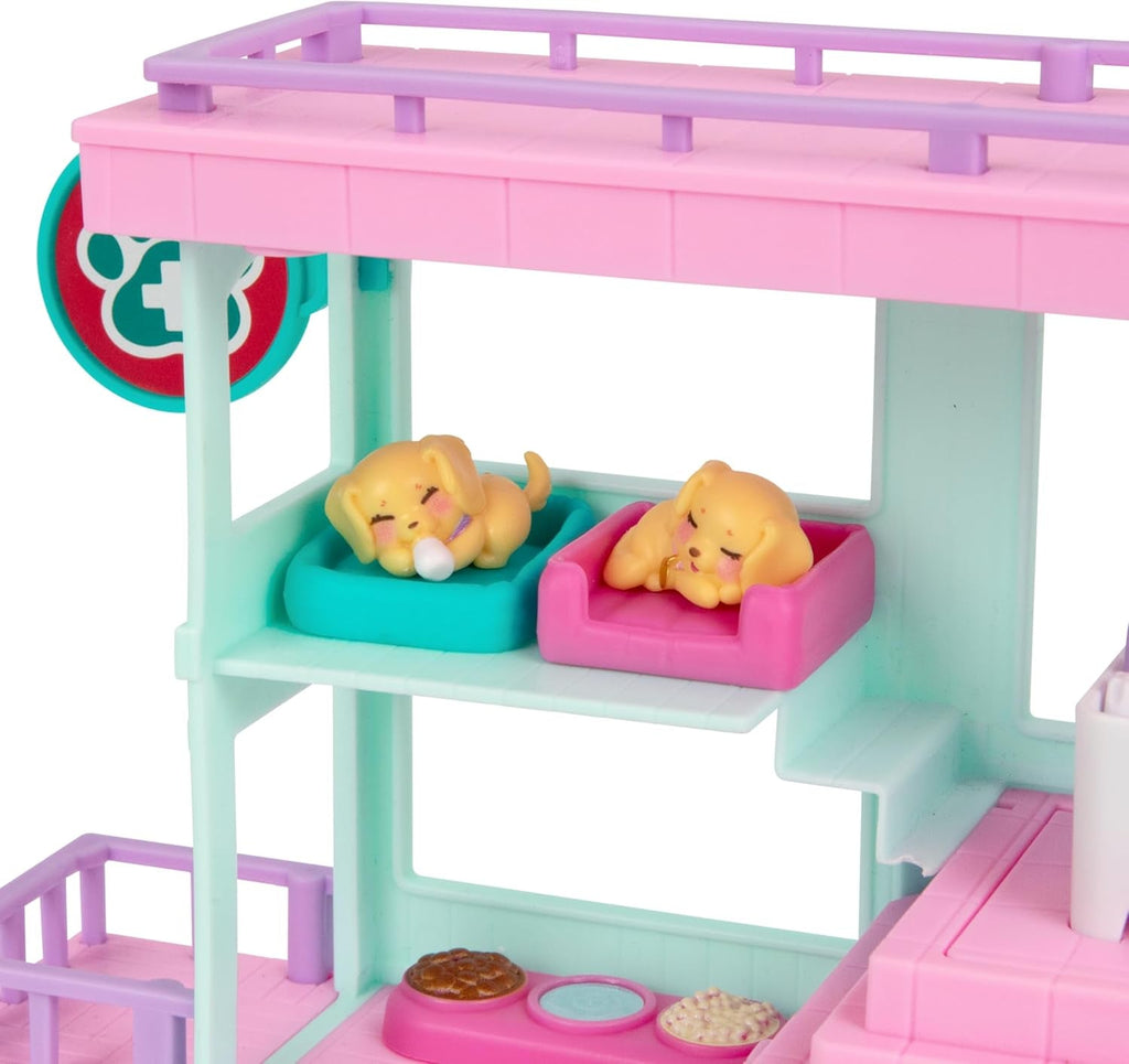 Little Live Pets Mama Surprise Families Baby Clinic Playset, 3 cățeluși Retriever incluși, Magic, Playset cu două fețe (27,8 cm lățime, 23,8 cm înălțime). Hrănire, îmbăiere și joacă, cadou pentru copii Action figures Naty Shop