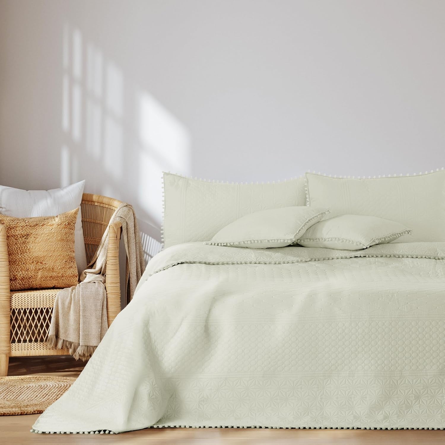 Ameliahome Narzuta z pomponami 220X240 cm Narzuta dwustronna Pikowanie ultradźwiękowe Poliester Meadore Szare Łóżka i koce Besuche den AmeliaHome-Store Cream Meadore 240X260 cm