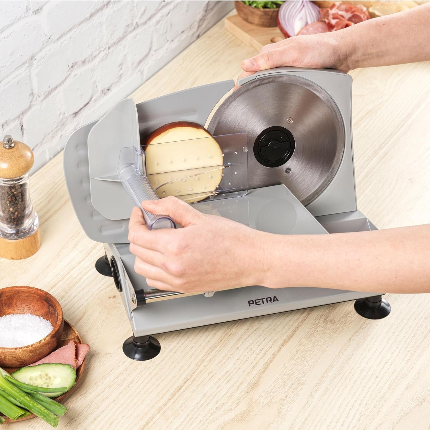 Petra PT4636VDE Feliator electric multifuncțional, grosime de tăiere 1-15Mm, 3 lame din oțel inoxidabil netede Rasnite si Feliatoare Naty Shop