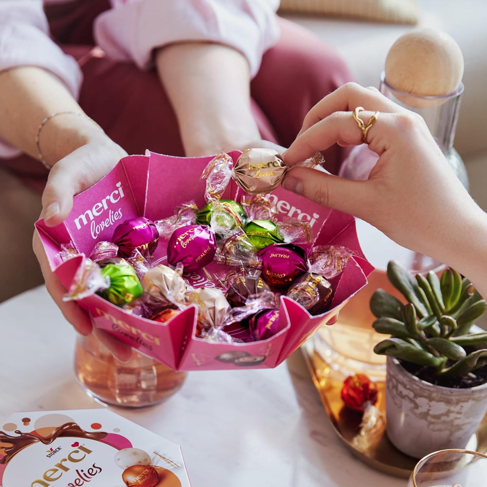 merci lovelies Classic – 1 x 185 g – Pudełko pralin z 5 nadziewanymi specjałami czekoladowymi – Kulki czekoladowe do dzielenia się i dawania w prezencie