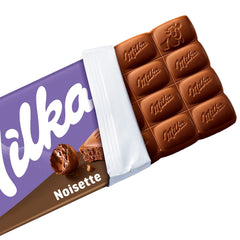 Milka Noisette – Alpejska czekolada mleczna z delikatnym i kremowym nadzieniem z orzechów laskowych – 25 x 90g