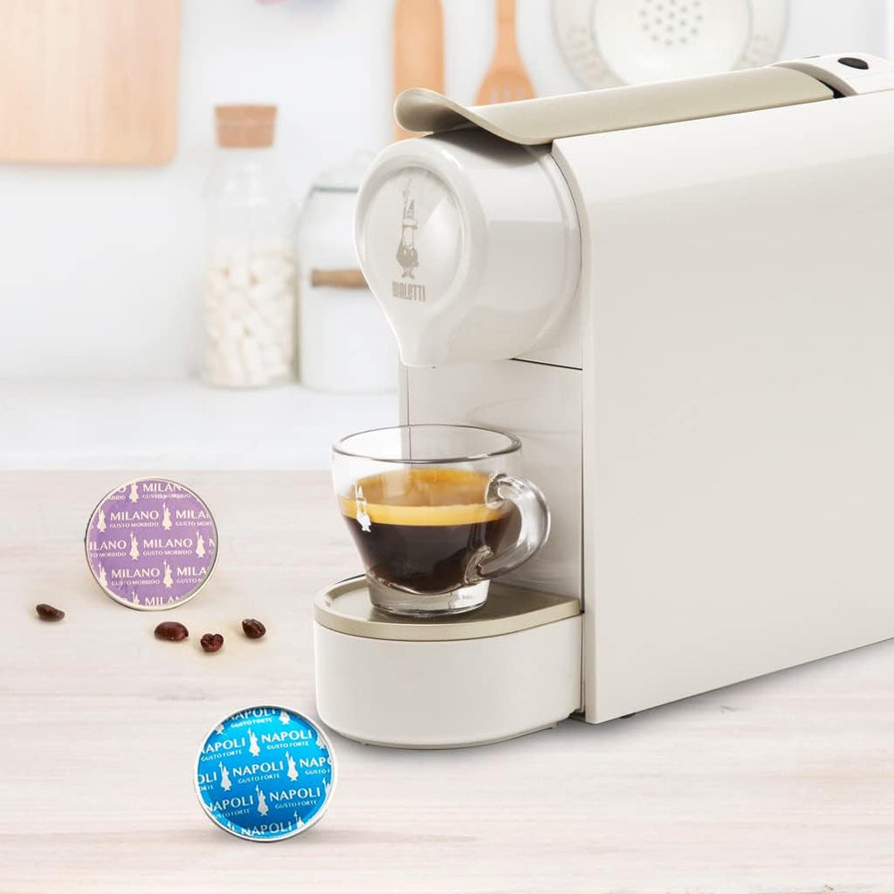 Bialetti Gioia, espressor pentru capsule de aluminiu, super compact, rezervor de 500 ml, 50% plastic reciclat, culoare taupe