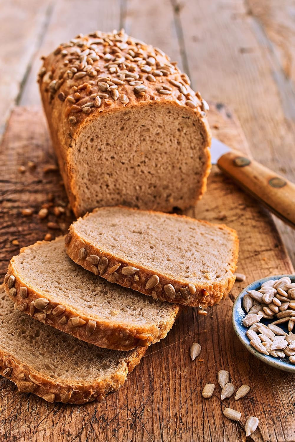 RUF Sonnenblumen Brot, Nur Wasser Hinzufügen, Brotbackmischung Mit Sonnenblumenkernen, Brotteigmischung Mit Roggen-Sauerteig Und Hefe Für Sonnenblumenkernbrot, 1 X 410G Naty Shop